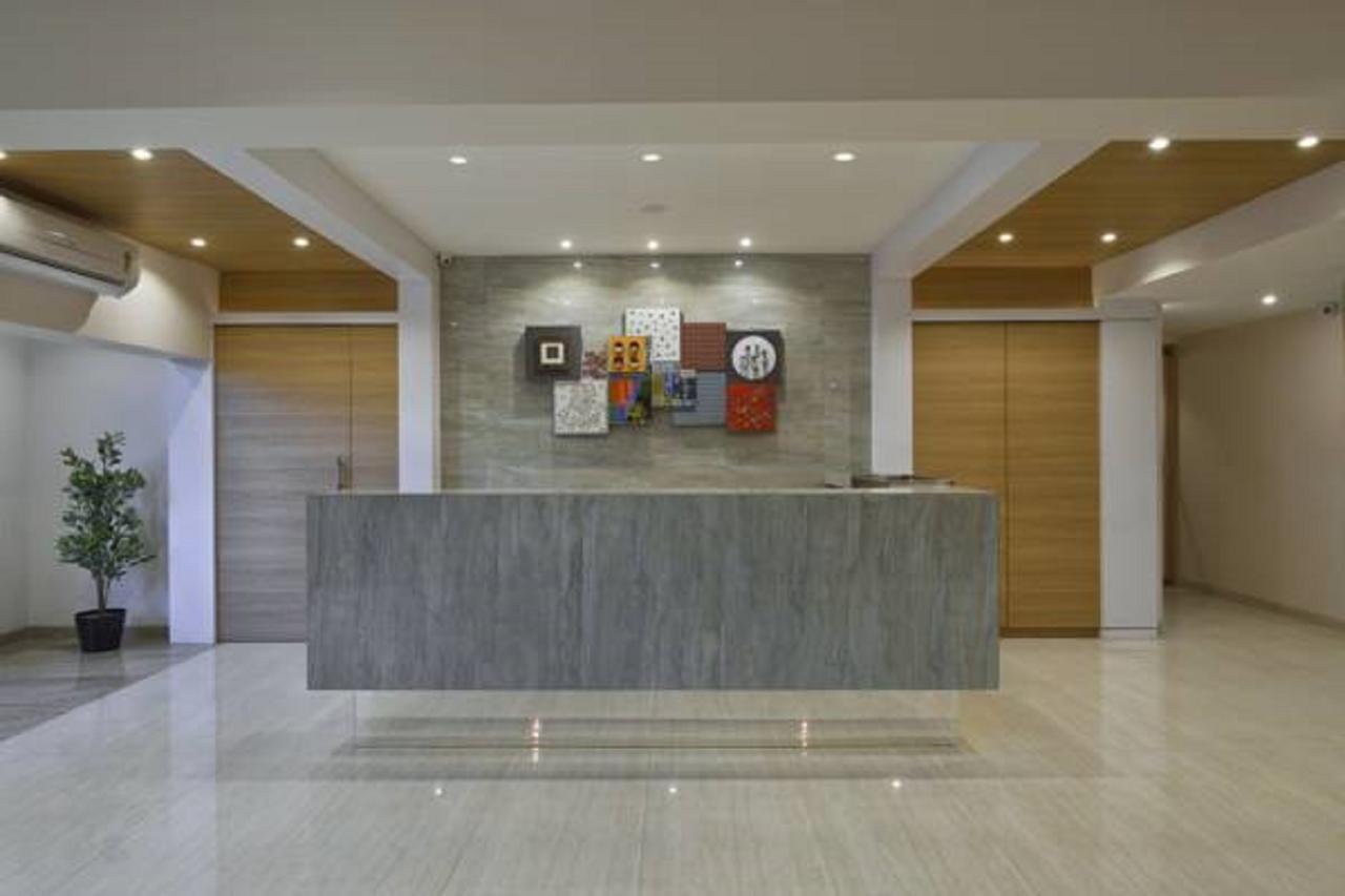 The Eastern Hotel Ankleshwar Bagian luar foto